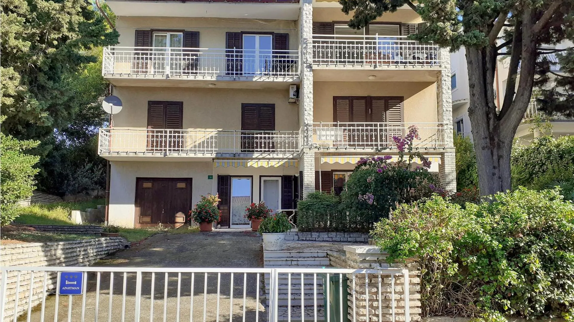 Stunning Apartment In Pula With Kitchen Κροατία