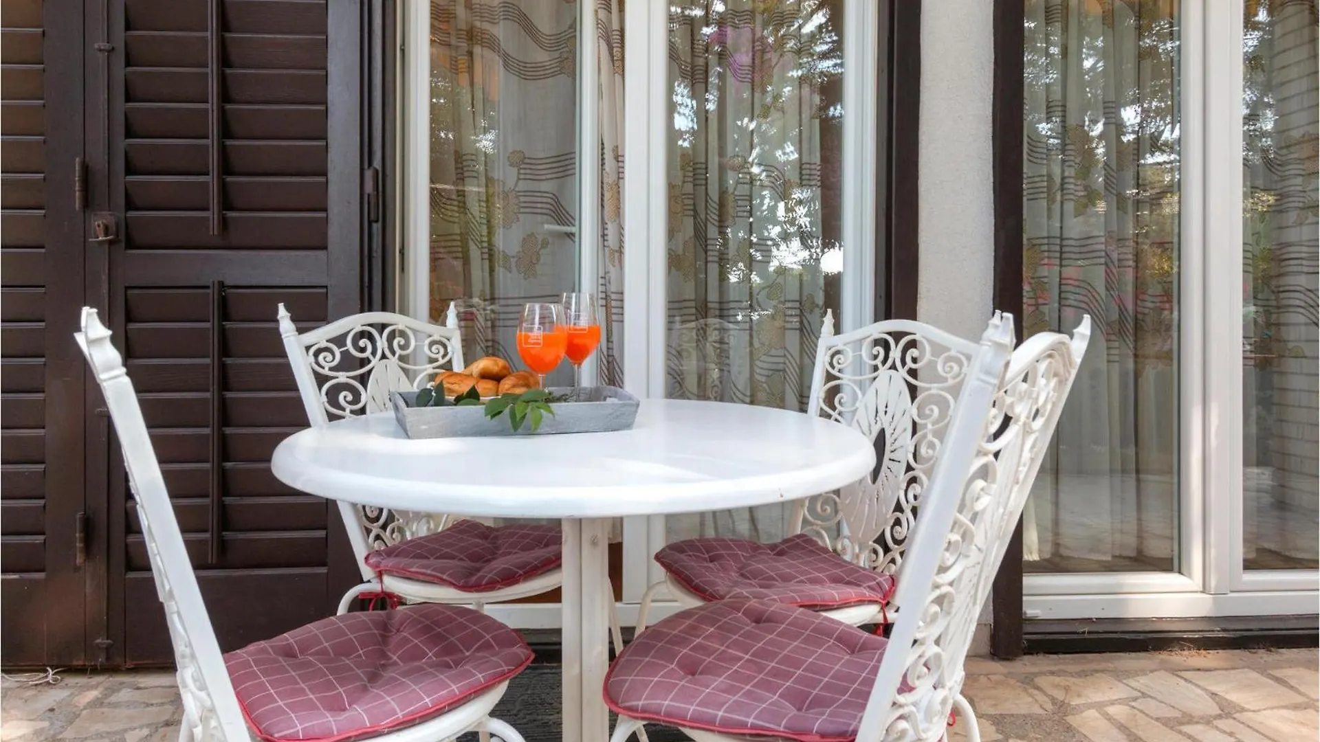 Stunning Apartment In Pula With Kitchen Croatia